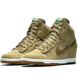 nike dunk wedge trainers